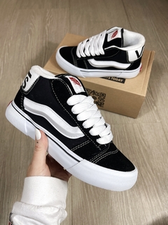 TENIS VANS KNU SKOOL MID BLACK WHITE - PRETO/BRANCO