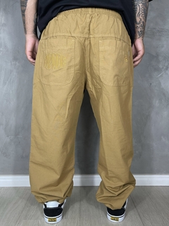 CALÇA RETA TUPODE LEISURE WORK - CARAMELO - Agacê Store
