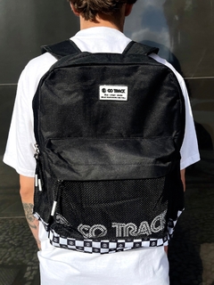 MOCHILA GO TRACK B&W - PRETO/BRANCO na internet