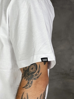 CAMISETA VANS CLASSIC - WHITE BLACK na internet