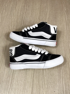 TENIS VANS KNU SKOOL MID BLACK WHITE - PRETO/BRANCO - comprar online