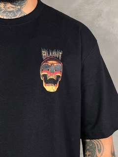 Imagem do CAMISETA BLUNT FIRE SKULL - PRETO