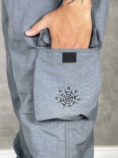 CALÇA CARGO POLIAMIDA / TACTEL AGACE WEAR SKOOL FIRE - CINZA - comprar online
