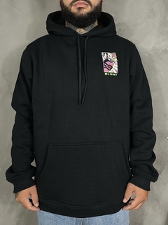 MOLETOM BLUNT CANGURU NO REGRETS - PRETO na internet