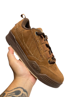 TENIS ADDS - ADI200 MARROM/LATEX - comprar online