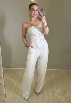 Calça Kim na internet