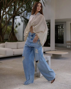 Calça emanuelle na internet