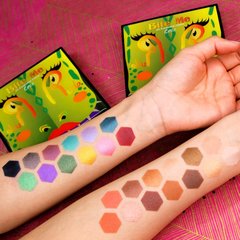 Bite Me - Croc 25 Eyeshadow Palette RUDE - comprar online