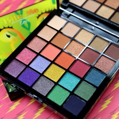 Bite Me - Croc 25 Eyeshadow Palette RUDE en internet