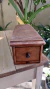 Cajoncito borde irregular largo 43 cm x 15 cm frente x 12 cm alto