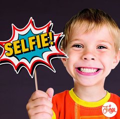 Photo Booth Super Heroes. Batman, Spiderman, Capitan America ... Props y Antifaz. Para Imprimir en internet
