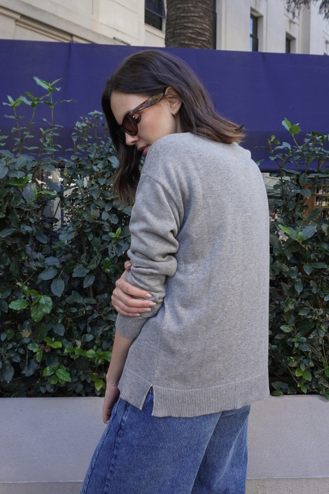 Sweater Basic gris