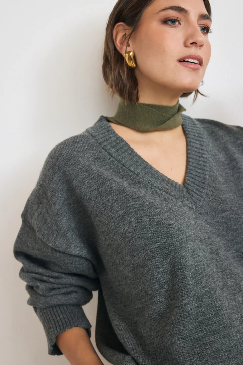 MAXI SWEATER V GRIS