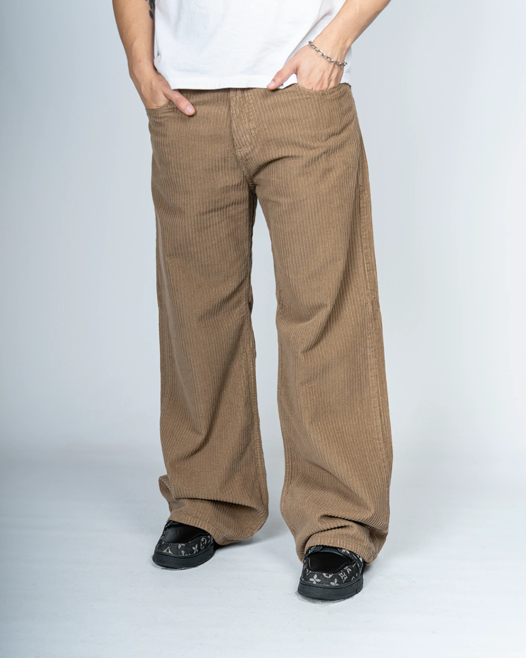 Pantalon corderoy vicuña