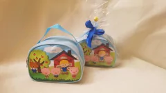 Necessaire meia lua 3 porquinhos lembrancinha para festa infantil - Festa das Lembrancinhas