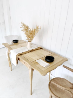 Mesa ~ Rafaela ~ en internet