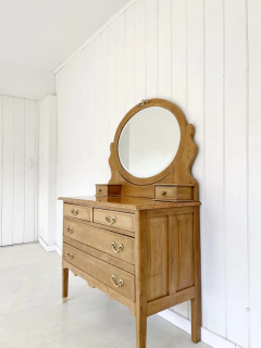 Cómoda Julia en internet