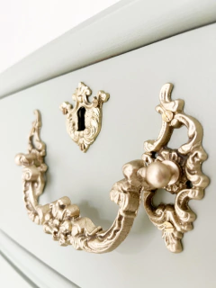 Imagen de Comoda ~ Eloisa ~