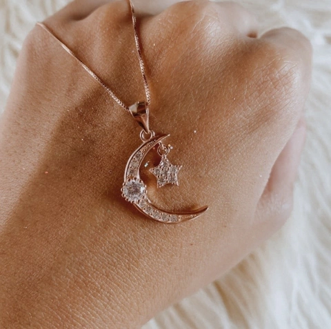 COLGANTE SHINE MOON (PLATA ROSE)