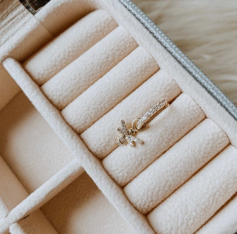 ARGOLLITA ABEJITA (UNIDAD)