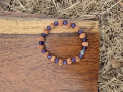 Rudraksha y amatista