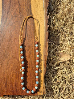 S. De rudraksha y amazonita.
