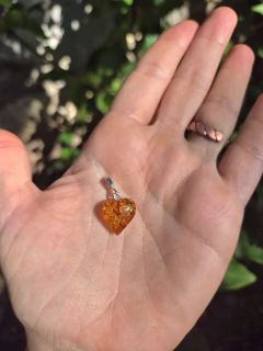 Dije corazón ambar baltico ( plata) - comprar online