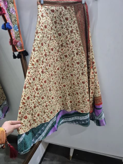 Pollera de seda en internet