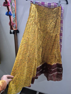 Pollera de seda en internet