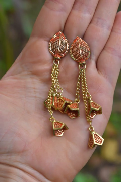 Jhumkas ( aros tradicionales hindú)