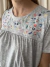 Remera Bordada Nuria en internet