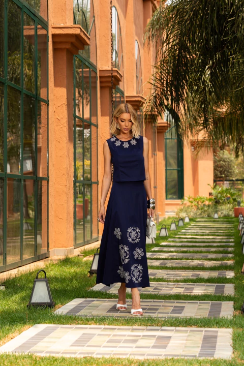 Conjunto em Sarja Bordado