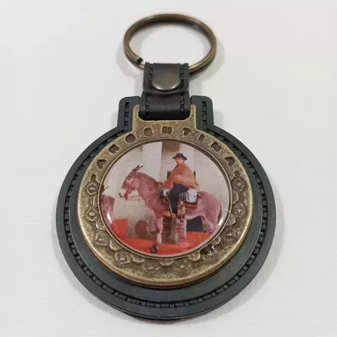 LLAVERO CUERO ARGENTINA CURA BROCHERO