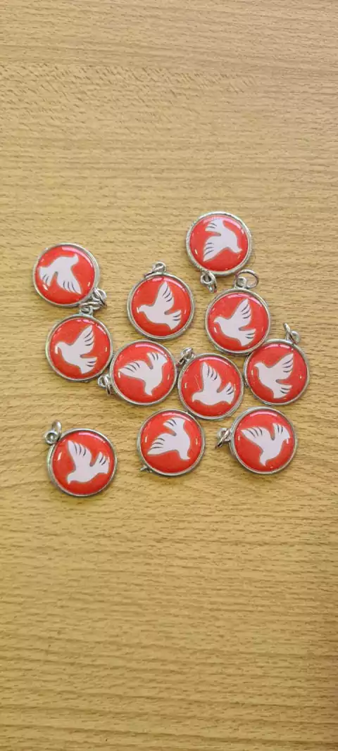 MEDALLA ESPIRITU SANTO ROJO SIMPLE