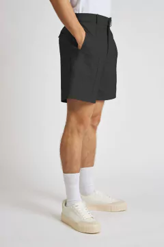 Shorts Alfaiataria Vanilla Black - comprar online