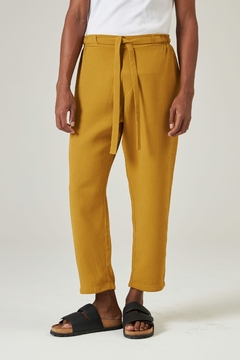 Calça Straight Reverie Mustard