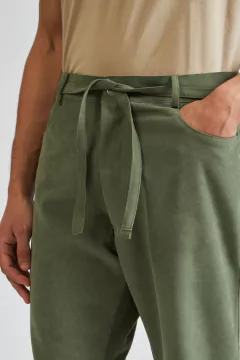Calça Moss Green na internet