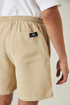 Shorts Meander Sunlight - ZIOH - Vestuário Masculino Moderno