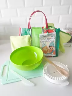 KIT DE COCINA EMPANADITAS MANOS A LA MASA