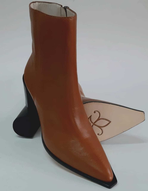 MODELO 74102 VEGETAL CAMEL