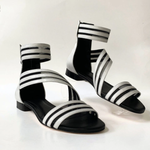 MODELO 74504 MOCA OFF WHITE / TELA PRETA