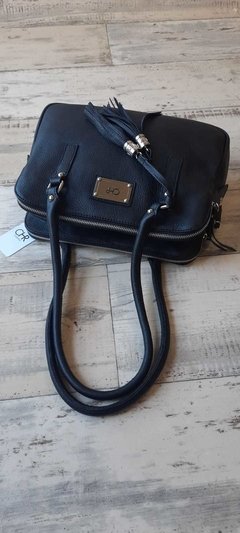 Cartera de cuero 3 compartimentos.