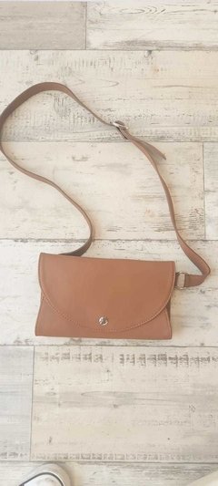 Bandolera cuero engomado