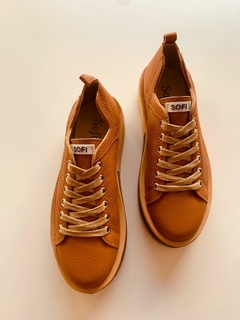 Zapatilla urbana plataforma en internet