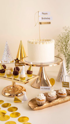 TOPPERS DE DOCES/CUPCAKES HAPPY BIRTHDAY DOURADO na internet