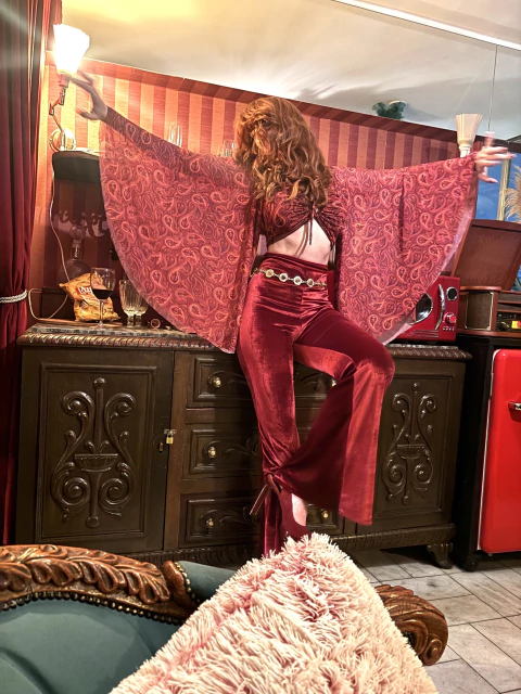 Calça Hendrix Veludo Sob Medida - comprar online