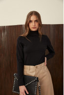 POLERA PRAGA - comprar online
