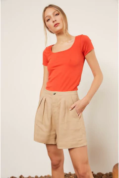 Remera C/cuadrado Mora (colorado) - comprar online