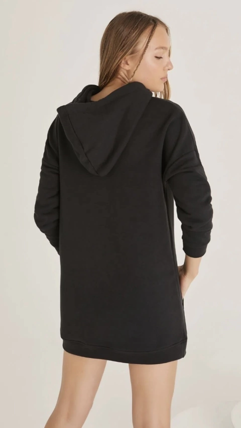 Buzo Lara ( negro) - comprar online