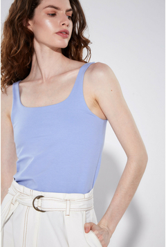 Musculosa c/r Noah